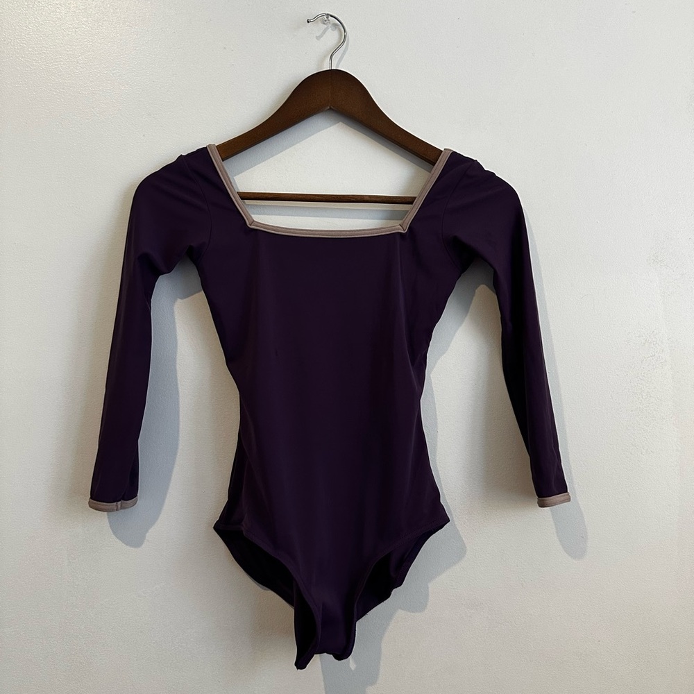 Yumiko Leotard